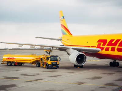 Spedizione dell'azienda: wafer di silicio semi -grado, che intraprendono un n...